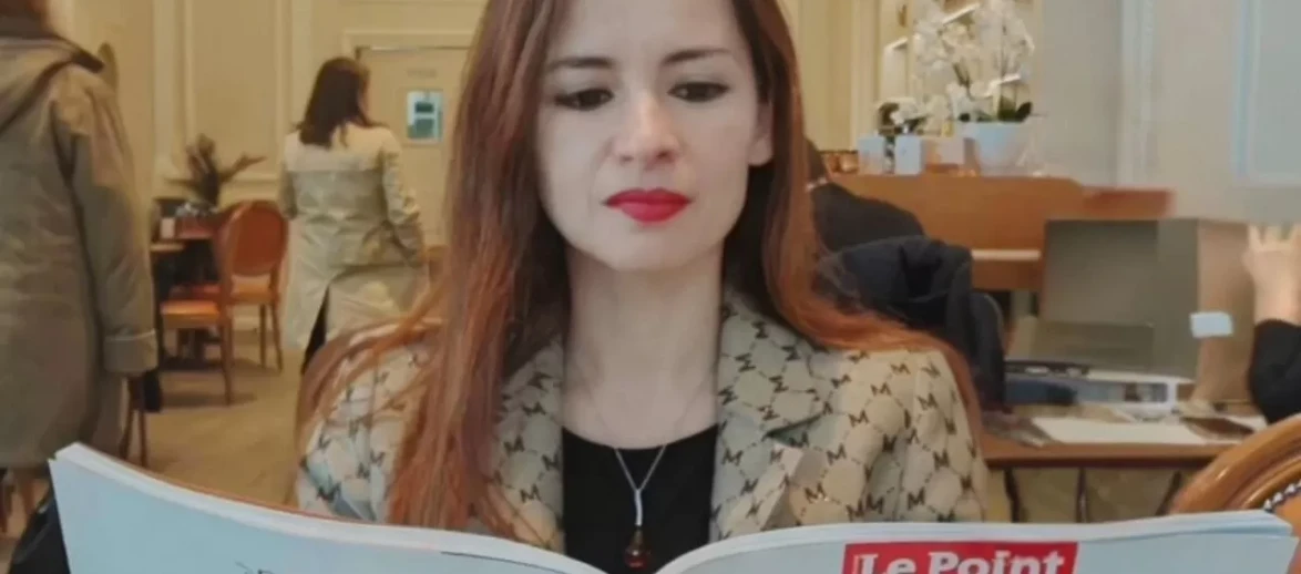 Öznur Küçüker Sirene Kimdir?