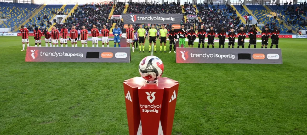 TFF, Süper Lig Yayın Gelirlerinde Şampiyonlar Payını Kaldırarak Eşit Dağıtım Yapacak