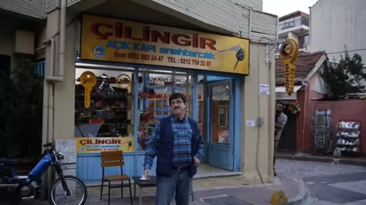 Küçük Esnaf Filmi: Oyuncuları, Çekim Yerleri ve Konusu