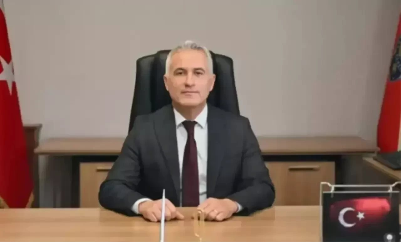 Güngör Selçuk Kimdir, Görevden Mi Alındı?