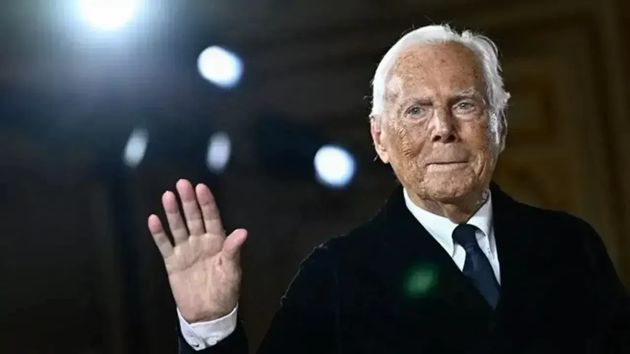 Giorgio Armani Kimdir? Zamansız Şıklığın Mimarı Hayatını Kaybetti