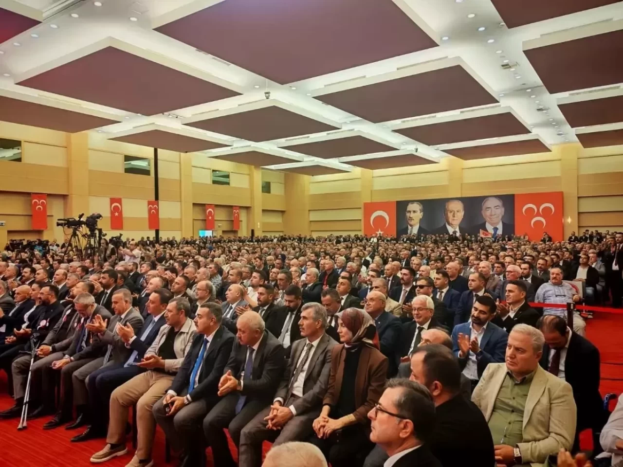 MHP'li Karakaya: Terörsüz Türkiye, Turan'a Açılan Kapıdır