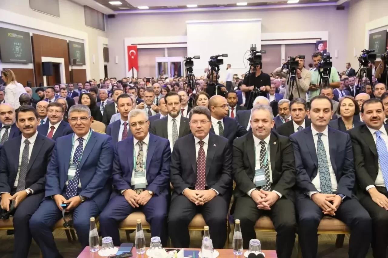 Bakan Tunç: İsrail'in Soykırım Suçluları Hesap Verecek