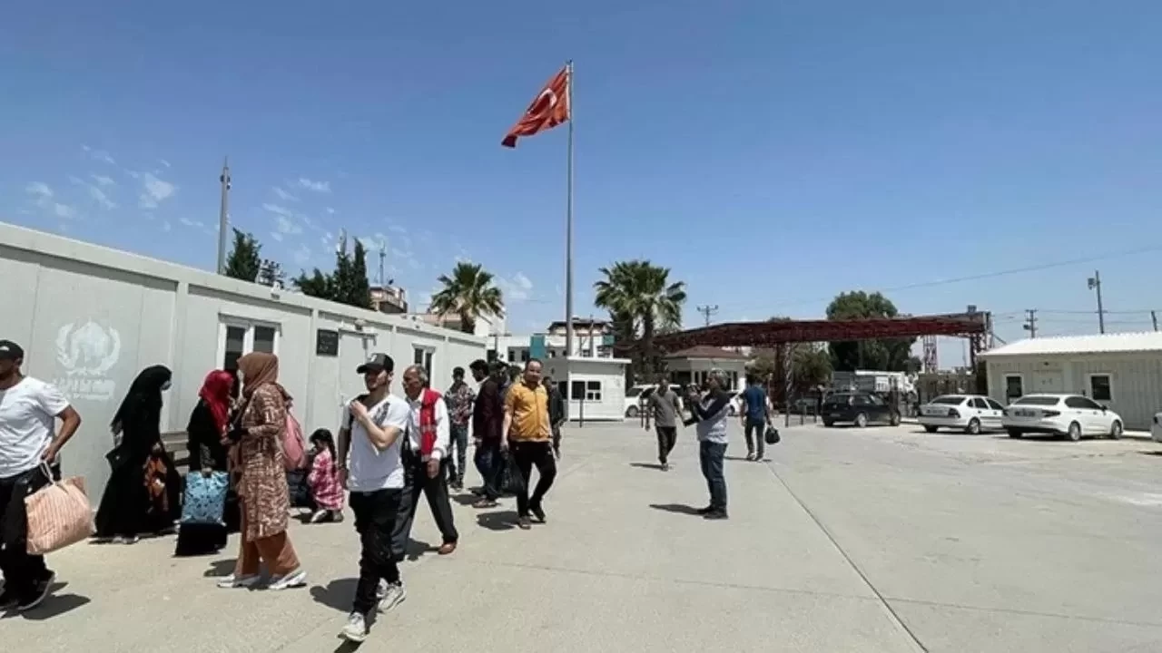 Suriyelilerin Gönüllü Geri Dönüşü Hız Kazanıyor