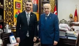 Yasin Sönmez Kimdir? Akademik ve Ticari Başarısıyla Dikkat Çekiyor