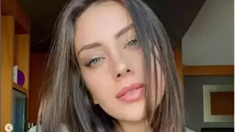 Survivor 2025 Yarışmacısı Senem Genç'in Kimliği ve Kariyeri Merak Konusu!