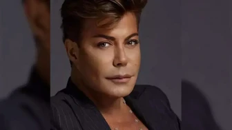 Fatih Ürek'in Cenazesi Üzerine Başörtüsü Tartışması