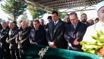 Ergin Ataman'ın Annesi Gülten Ataman Son Yolculuğuna Uğurlandı