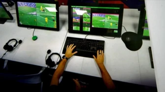 Trabzonspor ile Fenerbahçe Derbisinin VAR Hakemi Kim Oldu?