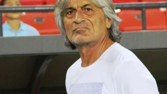 Kemal Kılıç, Türk futbolunda 43. takımına imza attı ve Yılmaz Vural'a rakip oldu