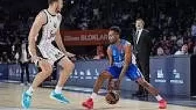 Anadolu Efes, Pınar Karşıyaka'yı 82-68 mağlup ederek galibiyete ulaştı