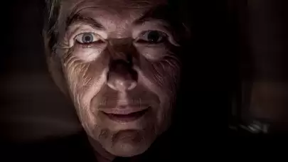 Manipülasyon Sanatı: Zihinleri Kontrol Altına Almak için Kullanılan Taktikler ve İpuçları