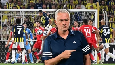 Fenerbahçe'nin Kader Maçını Yapay Zeka Analiz Etti: Mourinho'nun Rolü ve Tur İhtimali