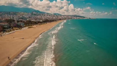 Samsun Atakum'da Denizde Facia: 1 Genç Boğuldu, Diğeri Aranıyor