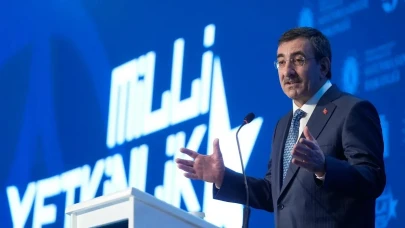 Cevdet Yılmaz: İşsizlik Oranı 33 Aydır Tek Haneli Seviyede Kalıyor