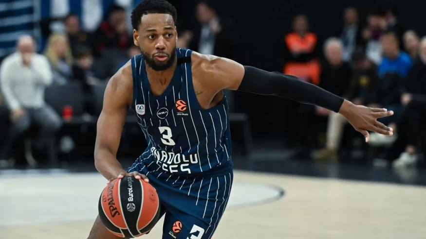 Anadolu Efes, Sırbistan'da Kızılyıldız ile Karşılaşacak mı?