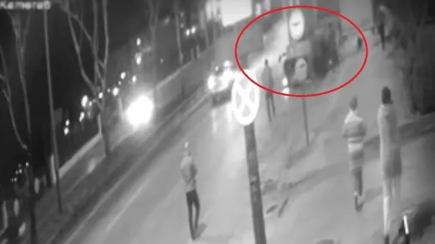 Bursa'da meydana gelen feci kazada araç ikiye bölündü, sürücü ağır yaralandı mı?